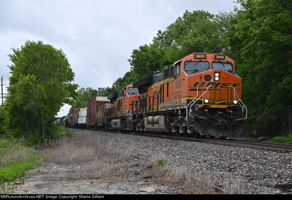 BNSF 3809